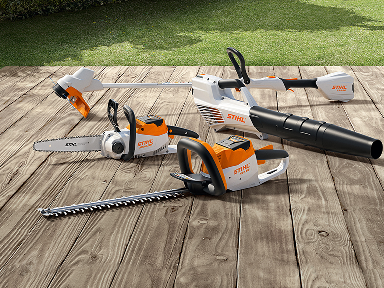 Batteridrevet motorsav STIHL MSA 120 C, græstrimmer STIHL FSA 57, hækkeklipper STIHL HSA 56, løvblæser STIHL BGA 56